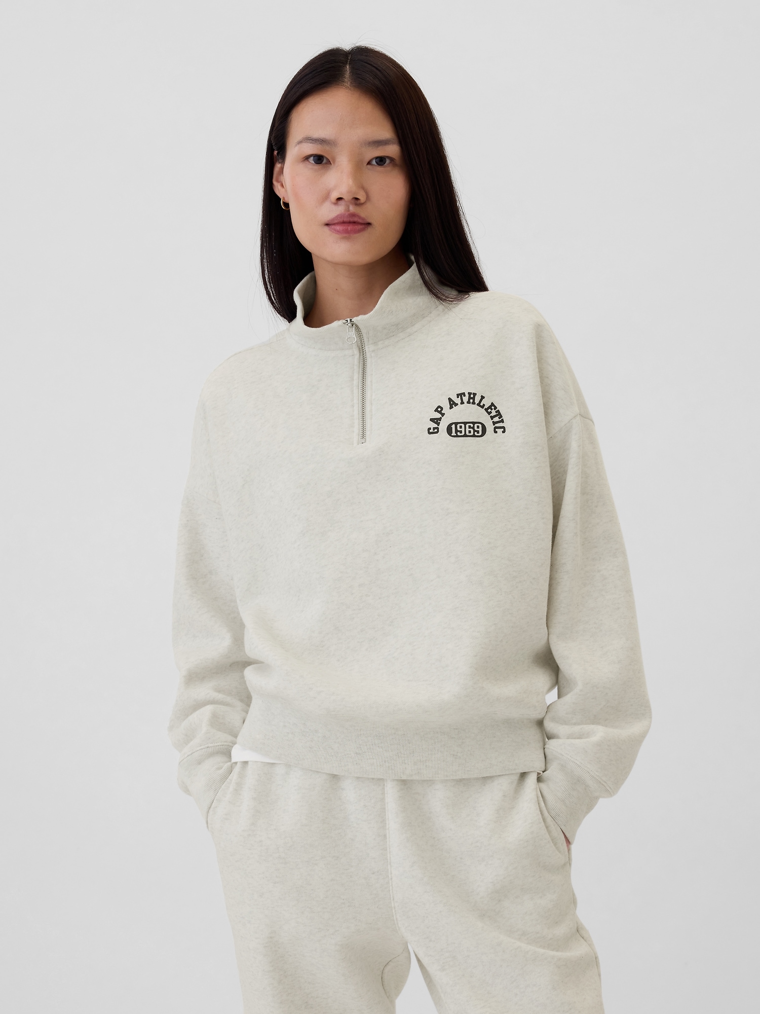 Oversized Gap Graphic Quarter-Zip Sweatshirt | Gap Factory