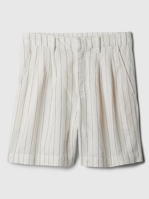 Image number 3 showing, 5" High Rise Linen-Blend Pleated Shorts