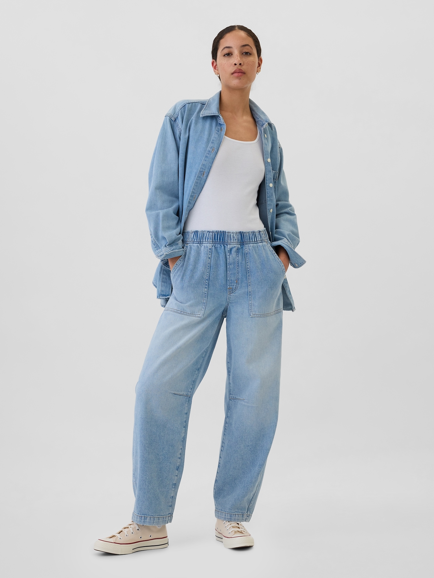 Mid Rise Easy Barrel Pull-On Jeans