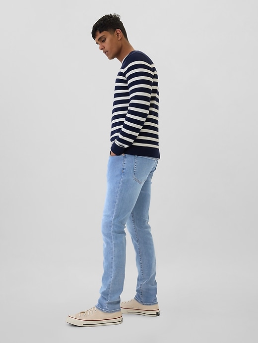 Image number 4 showing, GapFlex Athletic Slim Soft Wear Jeans