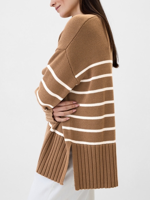 Image number 4 showing, Oversized 24/7 Split-Hem Crewneck Sweater