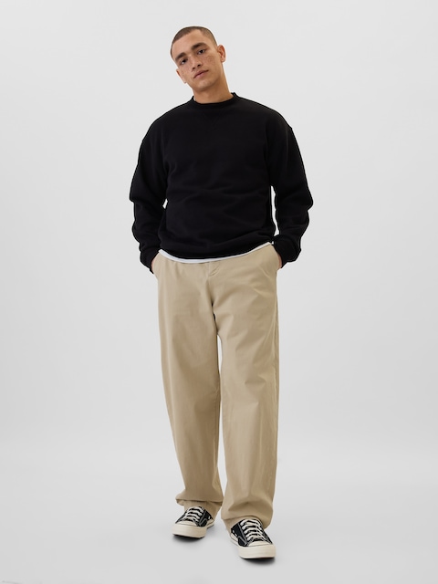 GapFlex Essential Khakis in Baggy Fit