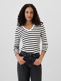 Tシャツ・カットソー HUECLOSET Stripe Collar V-neck Half T-shirt 25KERO475 Favorite Stripe V-Neck T-Shirt | Gap Factory