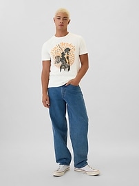 Red Hot Chili Peppers Graphic T-Shirt | Gap Factory Red Hot Chili Peppers Graphic T-Shirt | Gap Factory