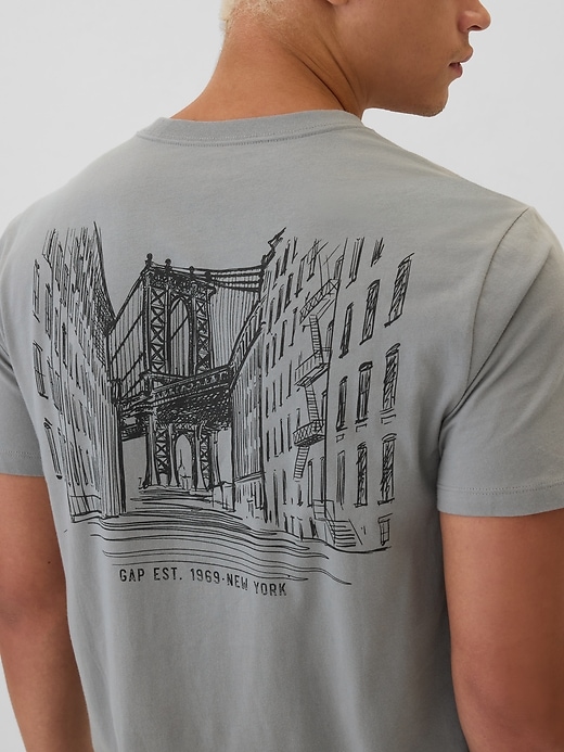 Image number 4 showing, Gap Graphic T-Shirt