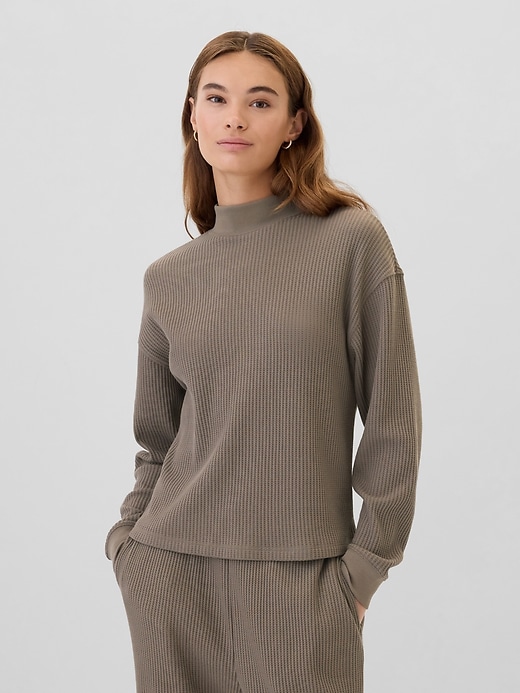 Image number 1 showing, Relaxed Waffle-Wedge Mockneck T-Shirt