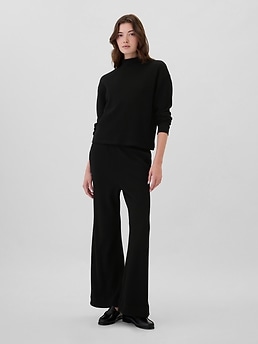 Relaxed Waffle-Wedge Mockneck T-Shirt | Gap Factory