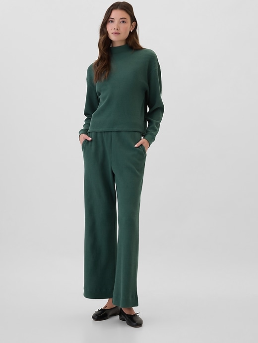 Relaxed Waffle-Wedge Mockneck T-Shirt | Gap Factory