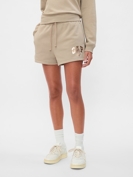 Image number 3 showing, Gap &#215 Disney Minnie Mouse Gap Logo Shorts