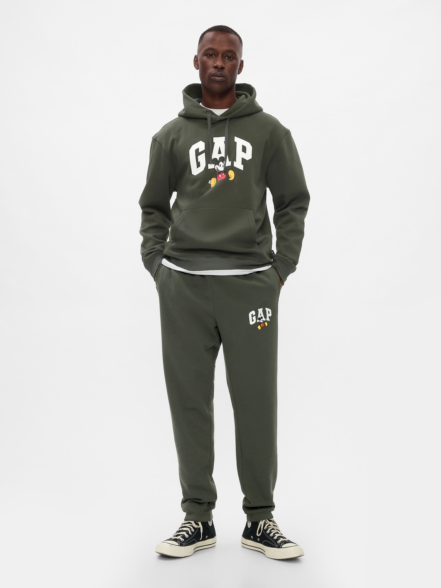 Gap tracksuit mens sales