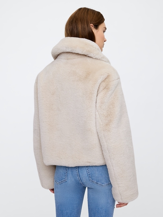 ★早期完売★LOW CLASSIC★FLUFFY FUR JACKET★大人気★ 100% Recycled Relaxed Faux-Fur Jacket | Gap Factory