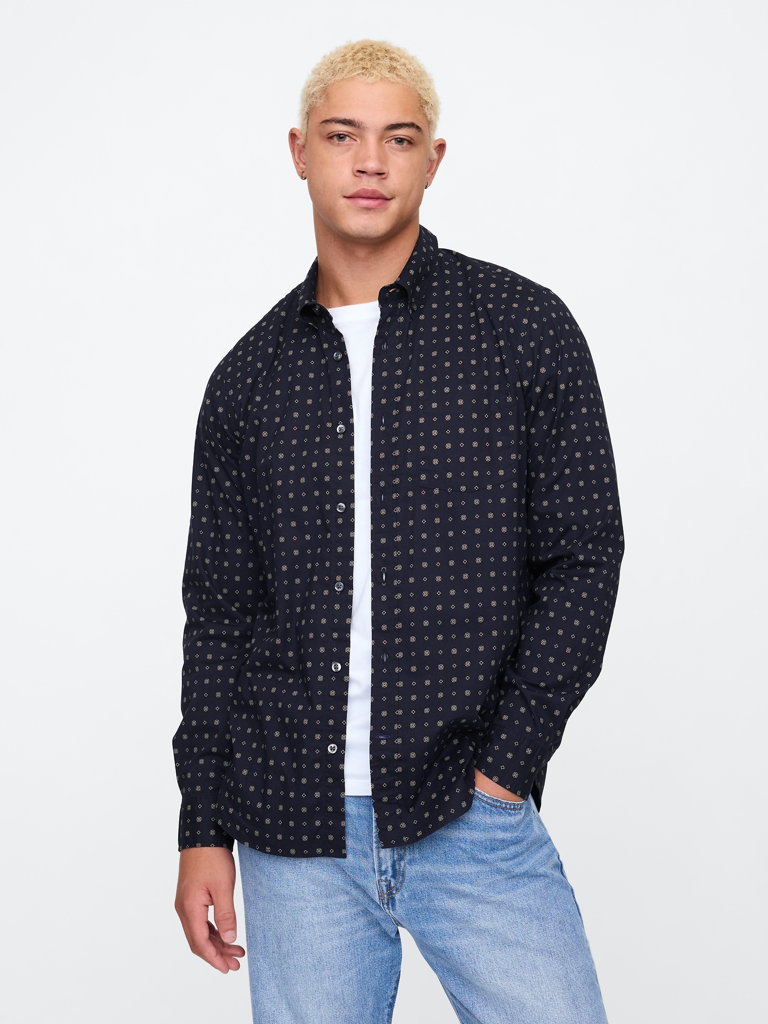 Stretch Poplin Shirt in Standard Fit