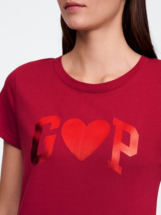 Image number 4 showing, Gap Logo T-Shirt