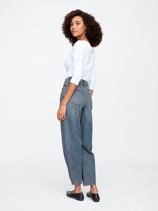 High Rise Barrel Jeans