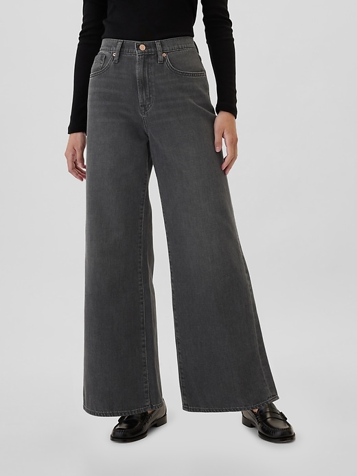 Image number 2 showing, High Rise Wide-Leg Jeans