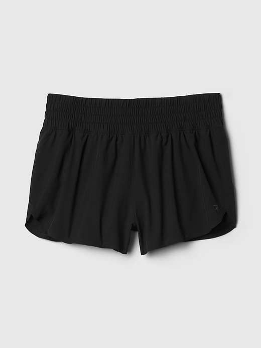 Image number 5 showing, GapFit 3" Mid Rise Runaround Shorts