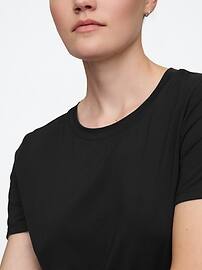 GapFit Brushed Jersey T-Shirt
