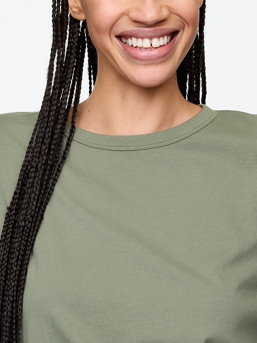 Image number 4 showing, Boxy Cropped Crewneck T-Shirt