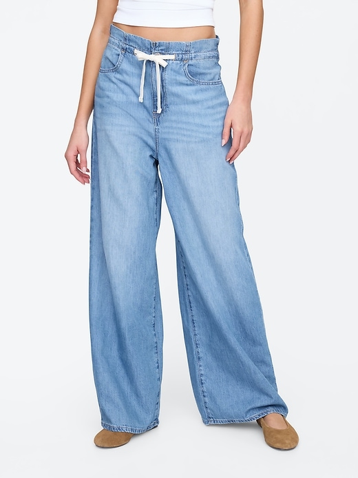 Image number 2 showing, High Rise SuperLight Pull-On Baggy Jeans