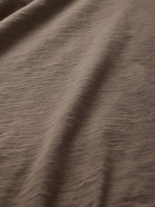 Image number 4 showing, Lived-In Curved Hem Crewneck T-Shirt