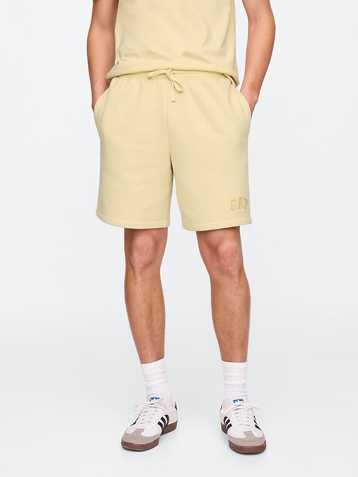Image number 3 showing, Gap Logo Shorts