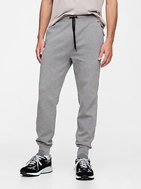 GapFit Performance Joggers