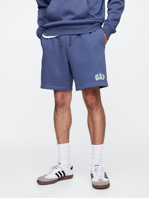 Image number 3 showing, Gap Logo Shorts