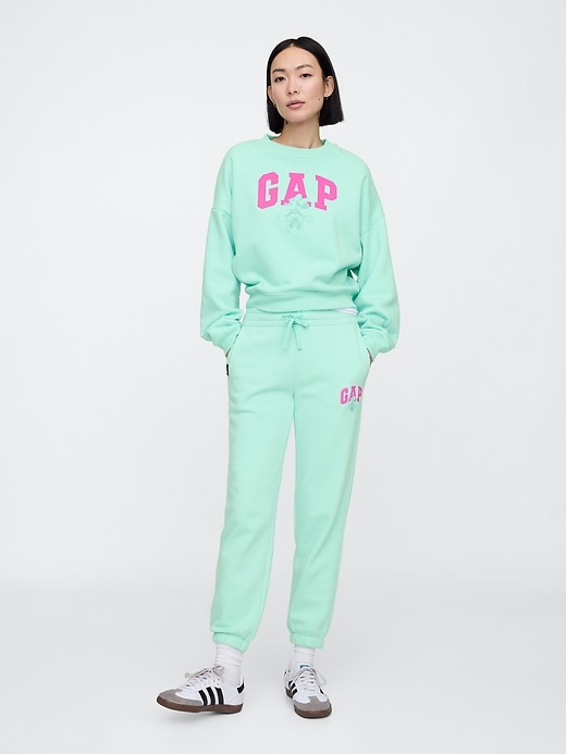 Image number 3 showing, Gap &#215 Disney Minnie Mouse Oversized Gap Logo Sweatshirt