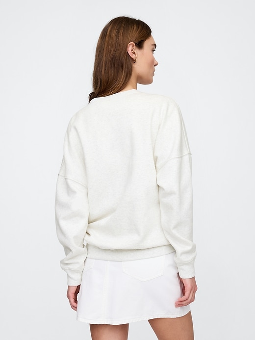 Image number 2 showing, Oversized Gap Graphic Sweatshirt