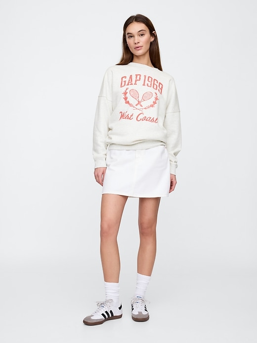 Image number 3 showing, Oversized Gap Graphic Sweatshirt