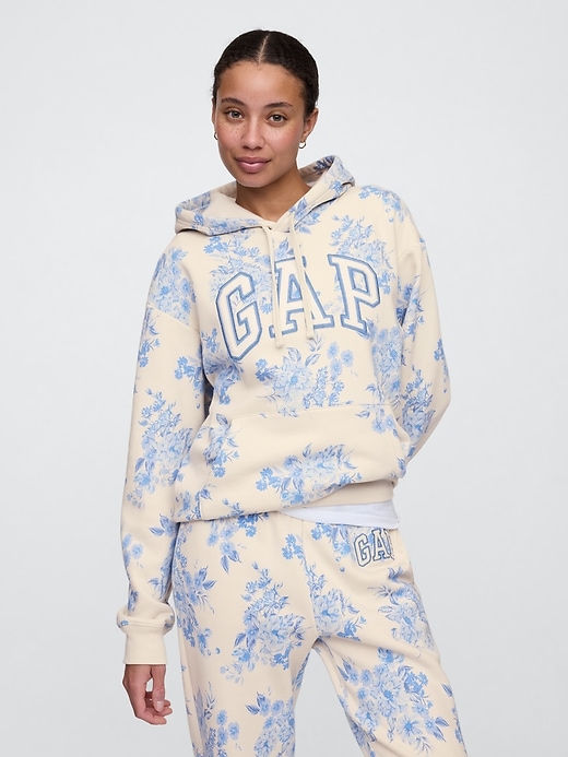 Image number 1 showing, Gap Logo Hoodie