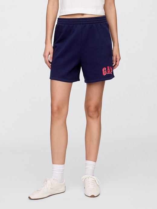 Image number 3 showing, Gap Logo Shorts