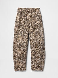 Mid Rise Print Pull-On Barrel Jeans
