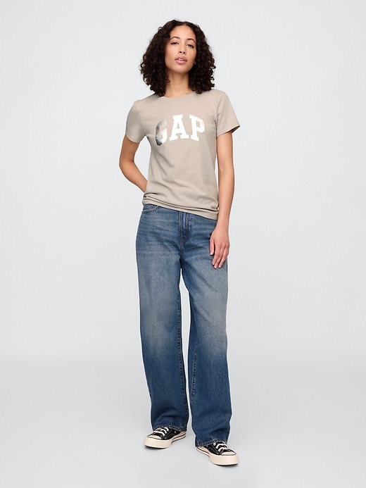 Image number 3 showing, Gap Logo T-Shirt