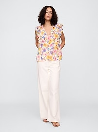 Ruffle Splitneck Top