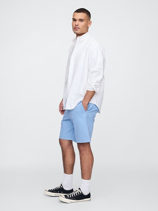 Image number 4 showing, 9" Essential Khaki Shorts