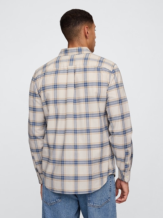 Image number 2 showing, Oxford Shirt in Standard Fit