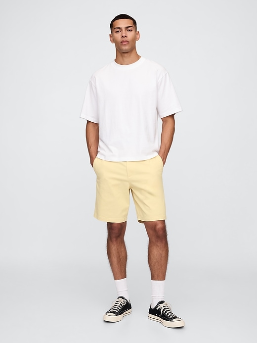Image number 1 showing, 9" Essential Khaki Shorts