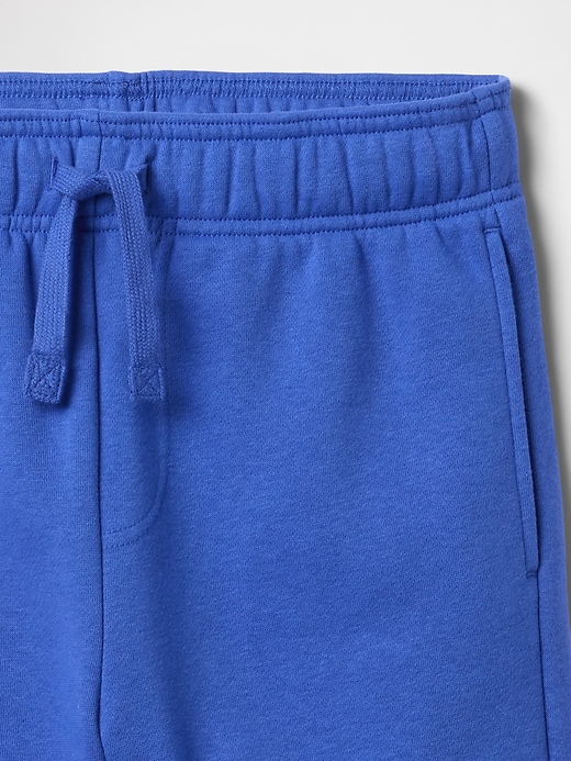 Image number 3 showing, Kids Relaxed Gap Logo Pull-On Shorts