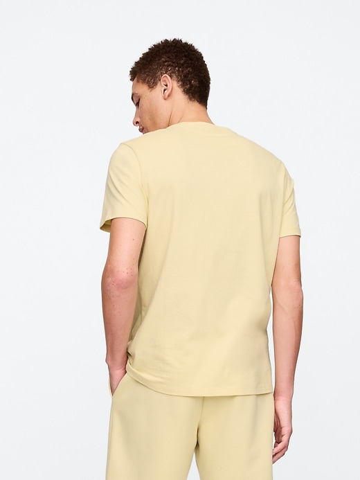 Image number 2 showing, Everyday Soft Gap Logo T-Shirt