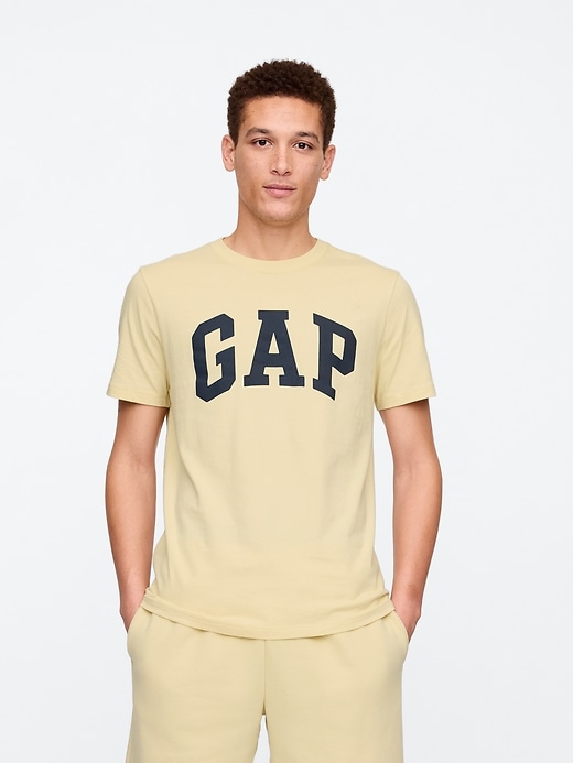 Image number 1 showing, Everyday Soft Gap Logo T-Shirt