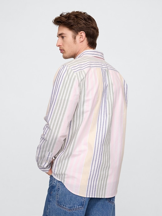 Image number 2 showing, Oxford Shirt in Standard Fit