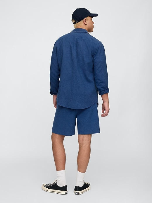 Image number 2 showing, 7" Linen-Blend Easy Shorts