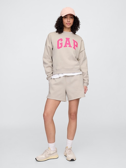 Image number 3 showing, Oversized Gap Logo Sweatshirt