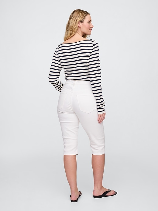 Image number 6 showing, High Rise Vintage Slim Capri Jeans