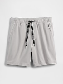 GapFit 7" Athletic Shorts