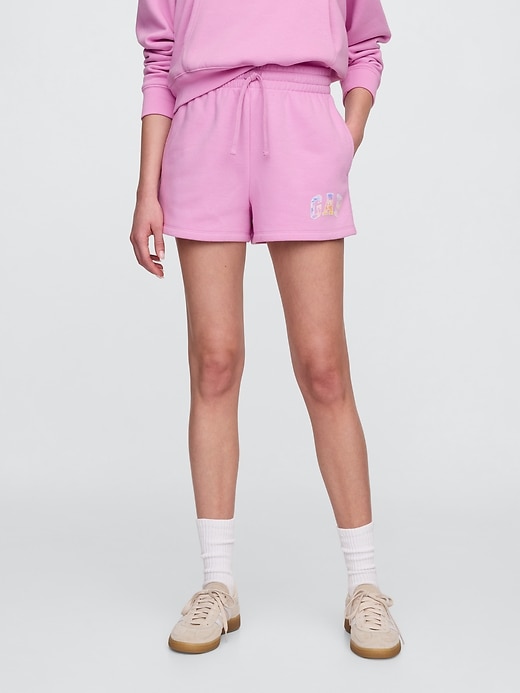 Image number 3 showing, Gap Logo Shorts
