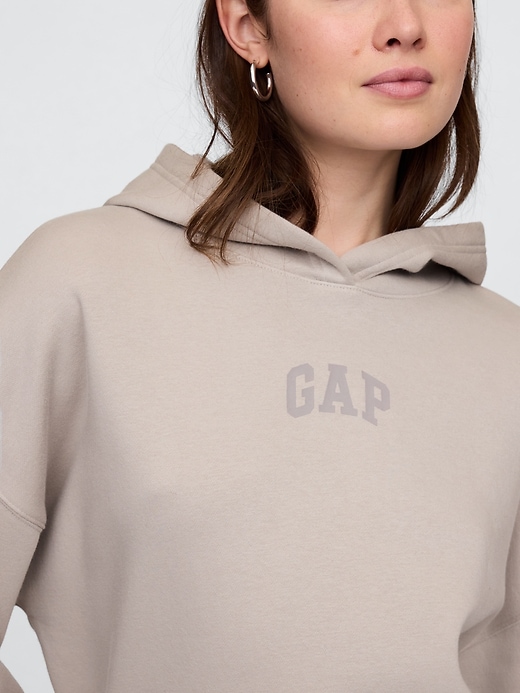Image number 4 showing, Relaxed Gap Mini-Logo Cropped Hoodie