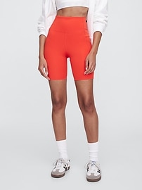 GapFit 7" High Rise Studio Bike Shorts