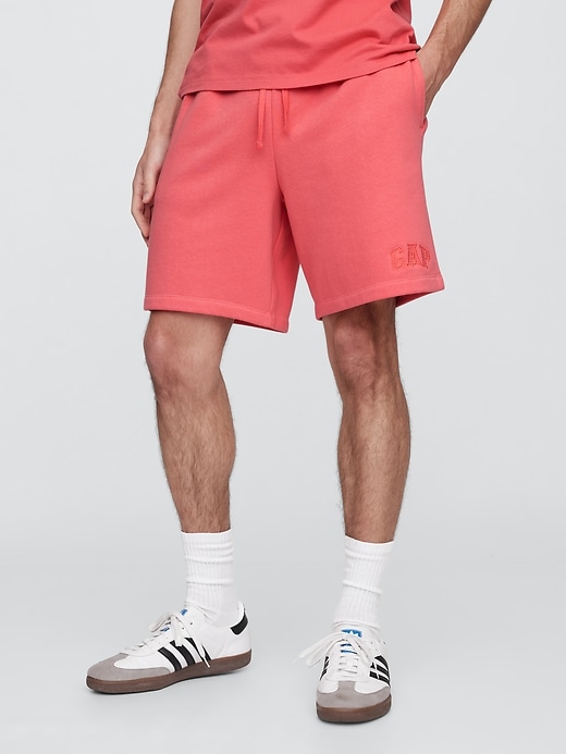 Image number 3 showing, Gap Logo Shorts